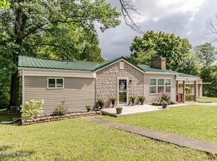 1088 Ridge Rd, Shepherdsville, KY 40165