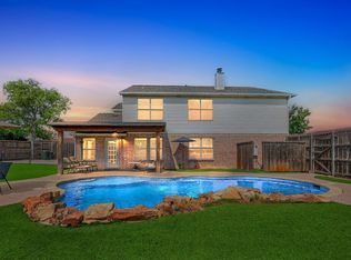 2052 Diamond Ridge Dr, Carrollton, TX 75010