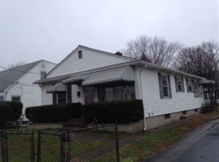 207 Morris St, Cumberland, RI 02864