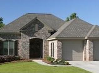 12 Brookwood Dr, Fayetteville, TN 37334