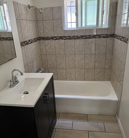 10630 Crenshaw Blvd #3 — Photo 10