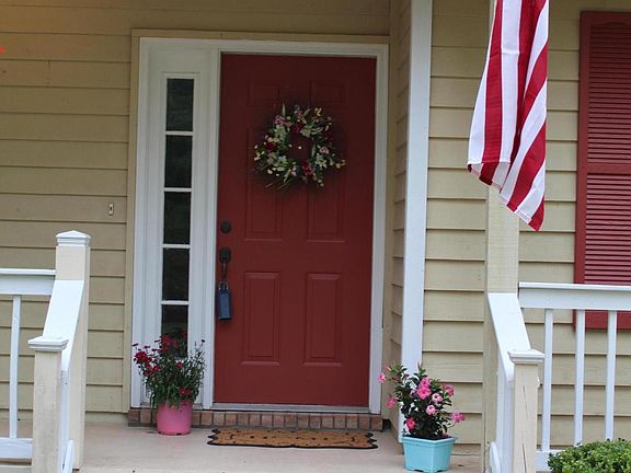4th image of 4204 Honeysuckle Cir