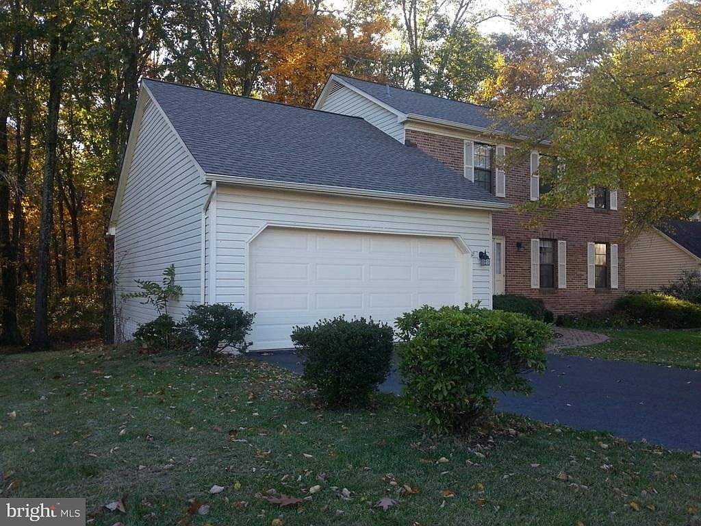 12815 Turberville Ln, Herndon, VA 20171 Zillow