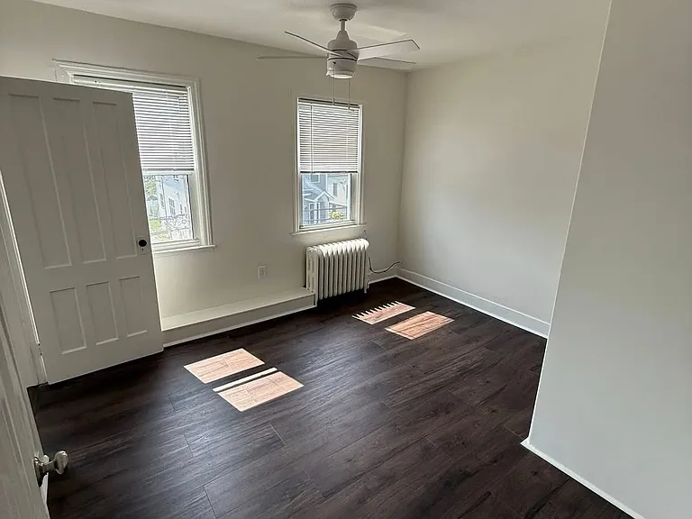 105 Crotona Ave — Photo 6