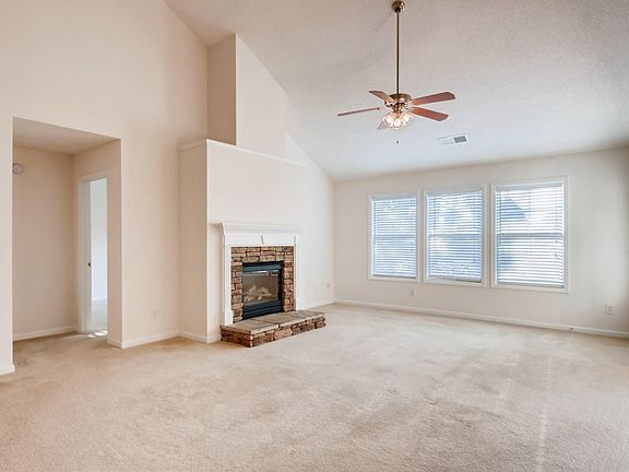 5th image of 3761 Village Main St