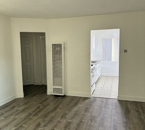 2nd image of 2963 54th St #2963