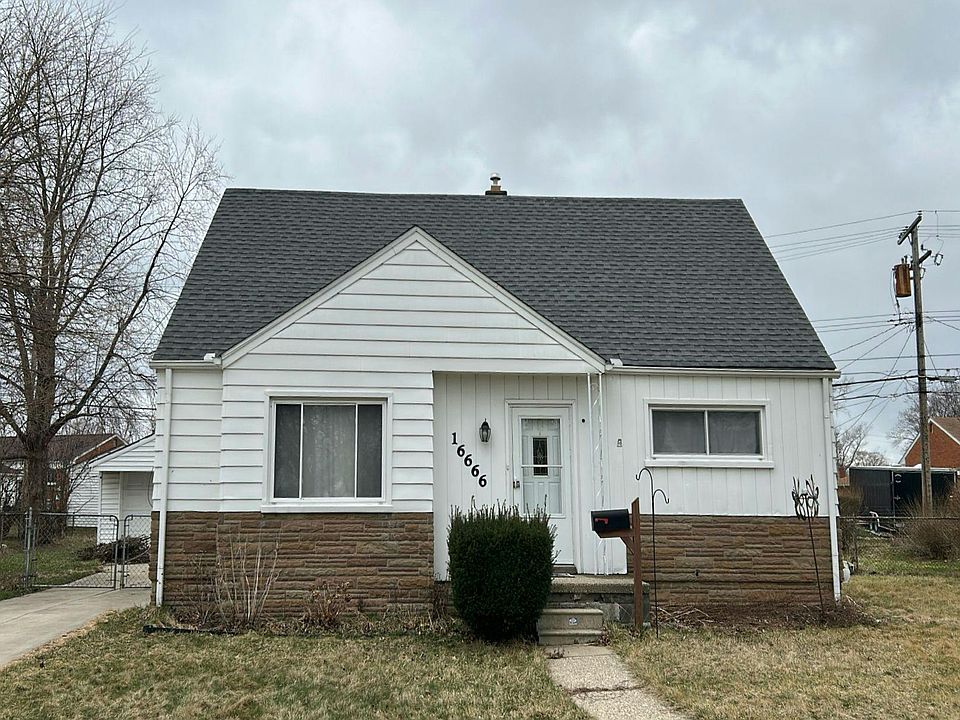1st image of 16666 Sarmorr St