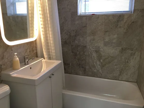 6930 Byron Ave #207, Miami Beach, FL 33141