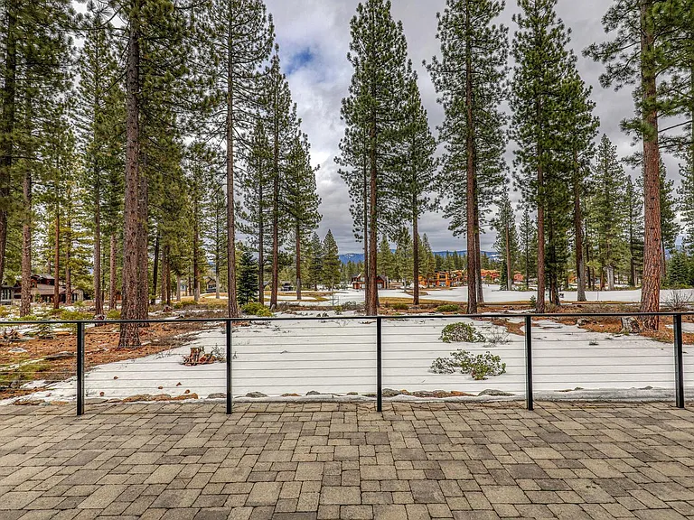 9265 Heartwood Dr — Photo 43