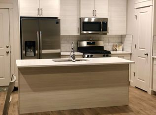245 E Brigham Ln, North Salt Lake, UT 84054