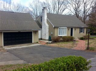 157 Ripton Rd, Shelton, CT 06484