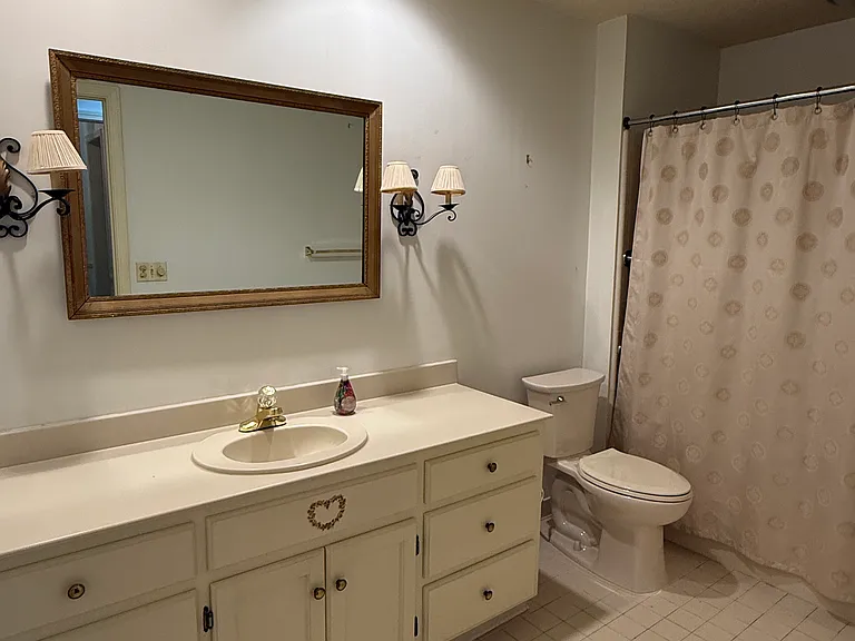 1602 Shallow Creek Rd — Photo 5