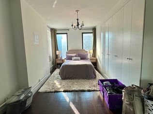 359 W 53rd St APT 1A, New York, NY 10019