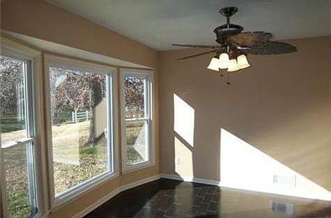 5th image of 8011 Southview Dr