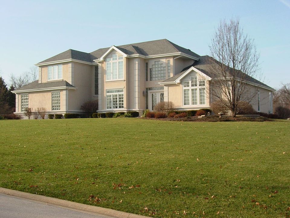 1st image of 13726 S Quail Run Ct