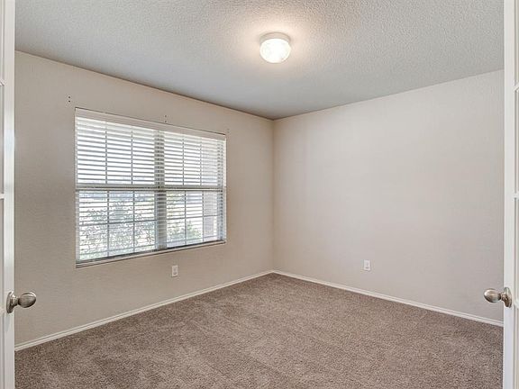 5th image of 6201 Topsail Dr
