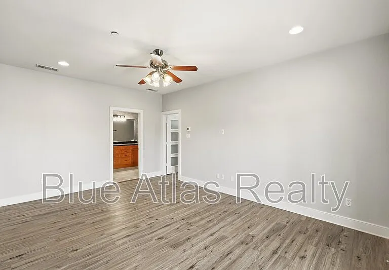 2690 Rockbrook Dr #4 — Photo 16