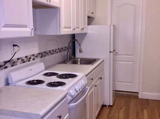 319 W 42nd St APT 21, New York, NY 10036