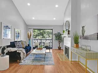 37000 Meadowbrook Cmn APT 203, Fremont, CA 94536