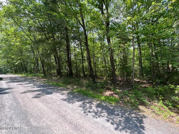 7 & 9 Kenny Ln, Shohola, PA 18458
