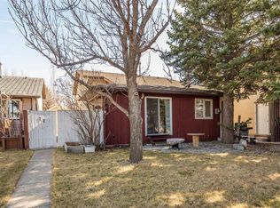 72 Columbia Bay W, Lethbridge, AB T1K 5A7