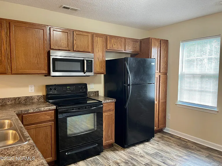 203 Lanieve Ct #11 — Photo 7