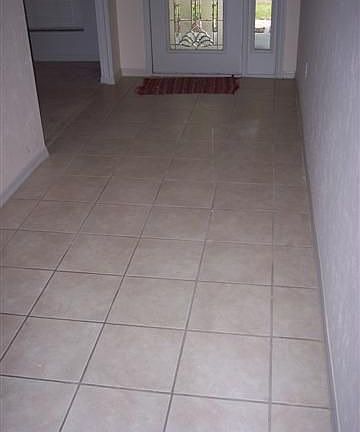 5th image of 4305 NW 35th St