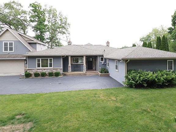 2nd image of 30642 N Shore Dr