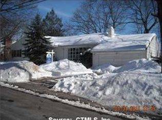 170 Stevenson Rd, New Haven, CT 06515