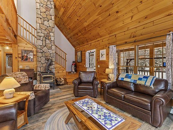 5th image of 361 S Belfast Road