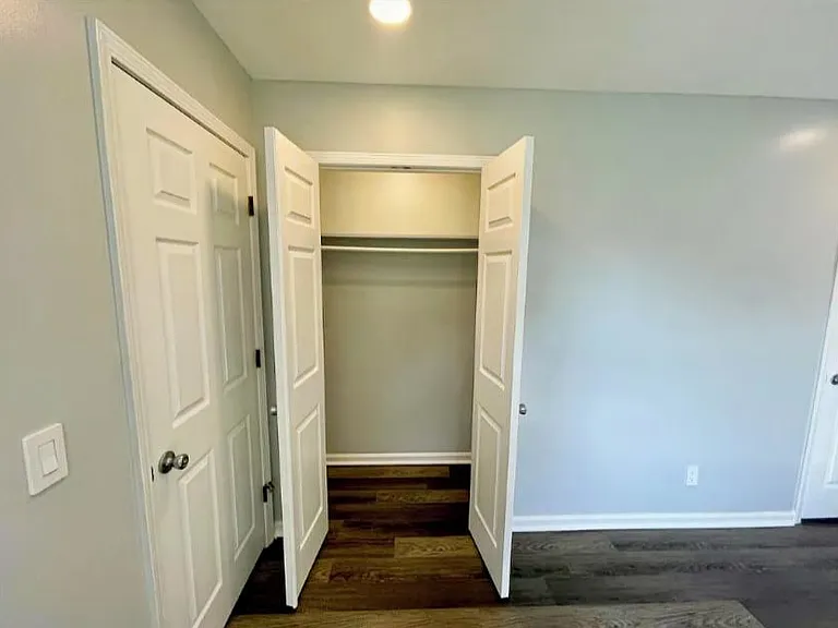 3205 Spring Mill Rd — Photo 40