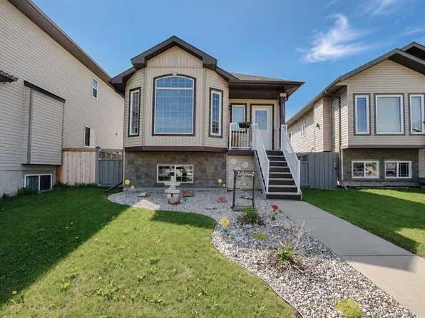 11293 SE 76th Ave, Grande Prairie, AB T8W 0G3