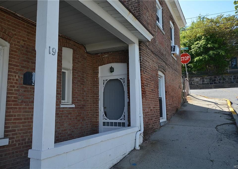 1st image of 19 Drew Ave APT 12
