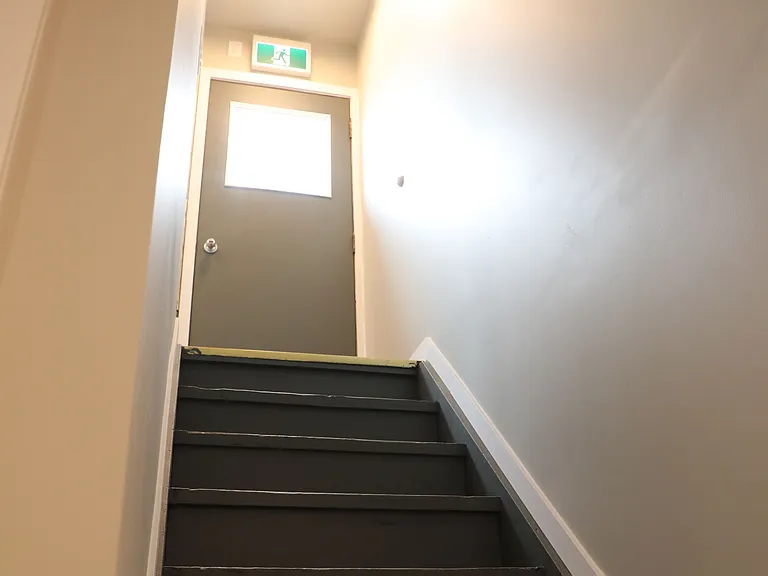 24 Flower St #BASEMENT — Photo 2