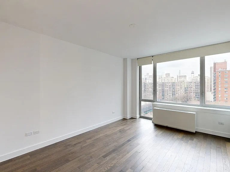 801 Amsterdam Ave #9H — Photo 3