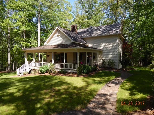 50 Stone Creek Trl, Alpharetta, GA 30004