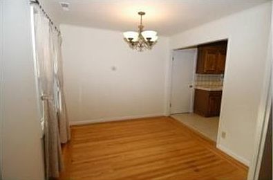 4th image of 416 Durham St
