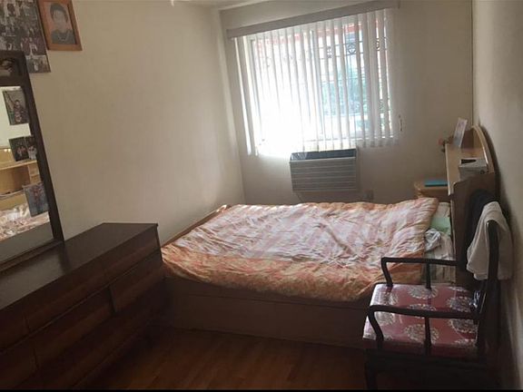 2nd image of 31-30 137th St Floor 2