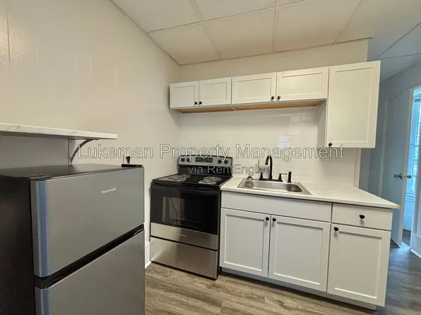 1320 S Westnedge Ave APT 1, Kalamazoo, MI 49008