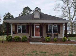 202 E 3rd St, Princeton, NC 27569
