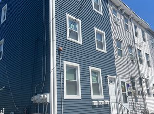 319 Mercer St #B, Gloucester City, NJ 08030