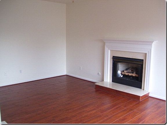 4th image of 3 Admiral Ct