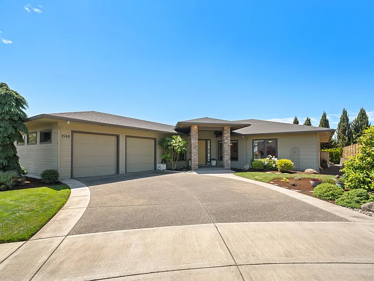 1508 SE Hawks View Ct — Photo 4