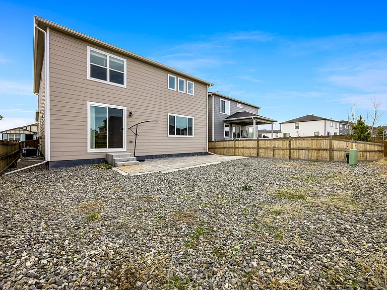 535 Silver Rock Trl — Photo 27