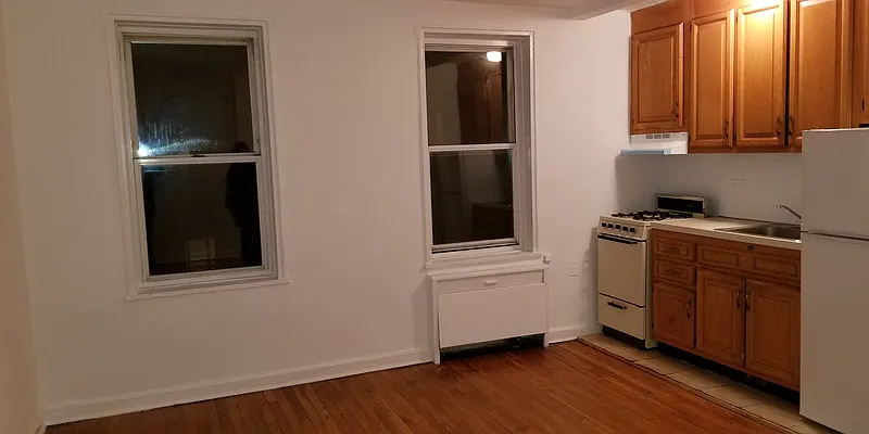 Sold by null | media 23