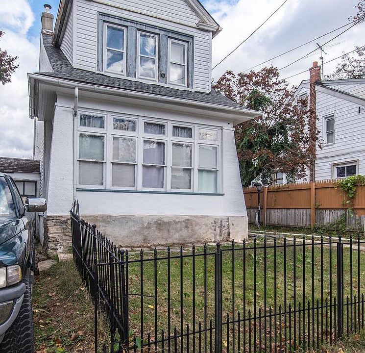 1st image of 307 E Cheltenham Ave
