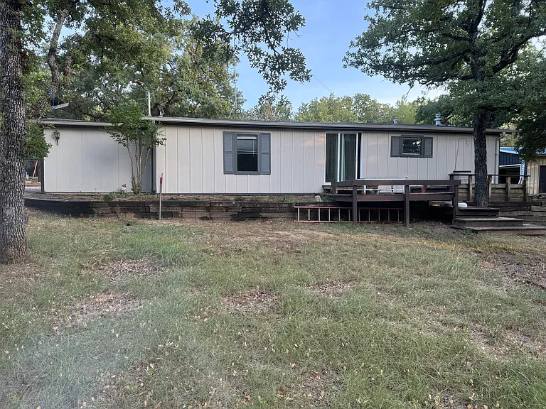613 Private Road 4369 — Photo 8