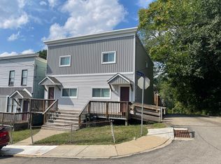 18-28 Simms St #20, Pittsburgh, PA 15211