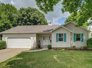 744 Whalen Rd, Verona, WI 53593
