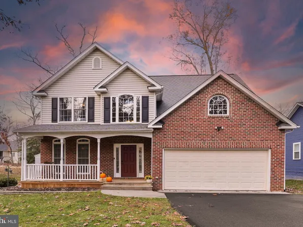 408 Liberty Blvd, Locust Grove, VA 22508